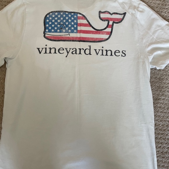 Vineyard Vines Boy’s X-large Tee. Excellent condition. - Picture 8 of 8